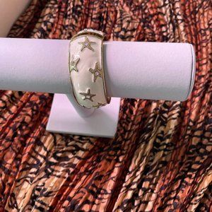 Starfish Cream Hinged Bracelet